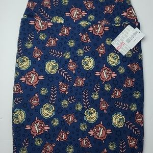 NWT Lularoe Cassie pencil skirt
